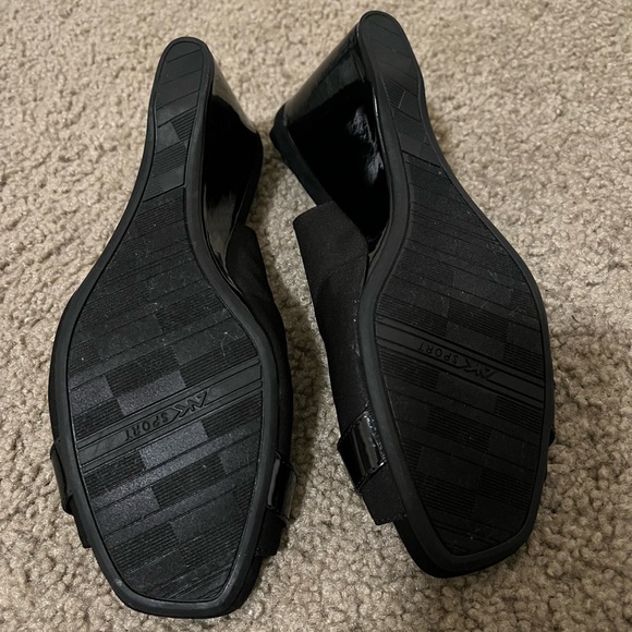 Anne Klein Sport Sandals - Picture 3 of 11